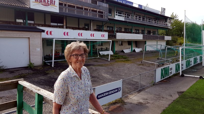 Else Jacobsen ved HamKams klubbhus